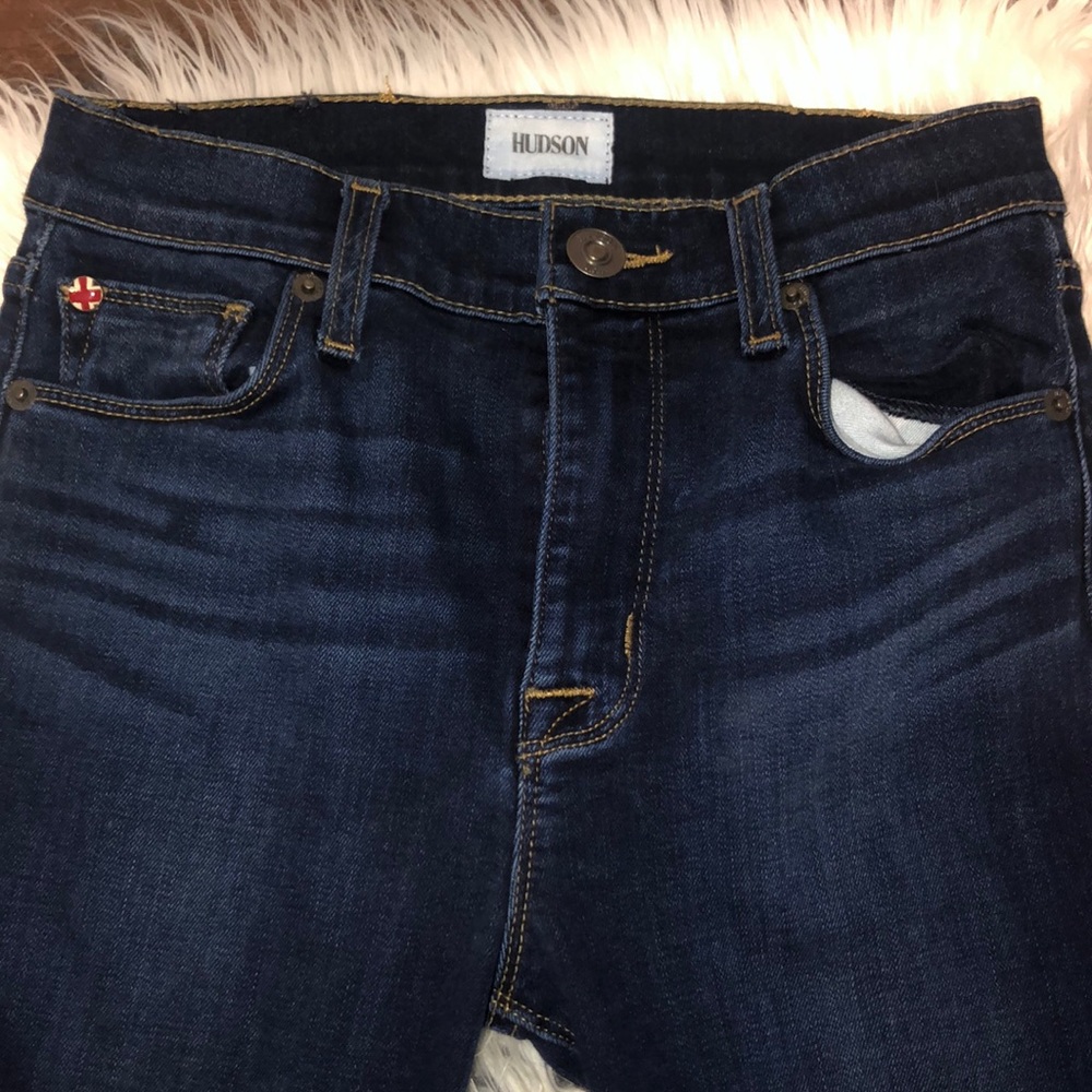 Capris - Picture 2 of 4